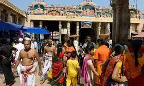 Muslim traders banned from temple fairs in more districts in Karnataka