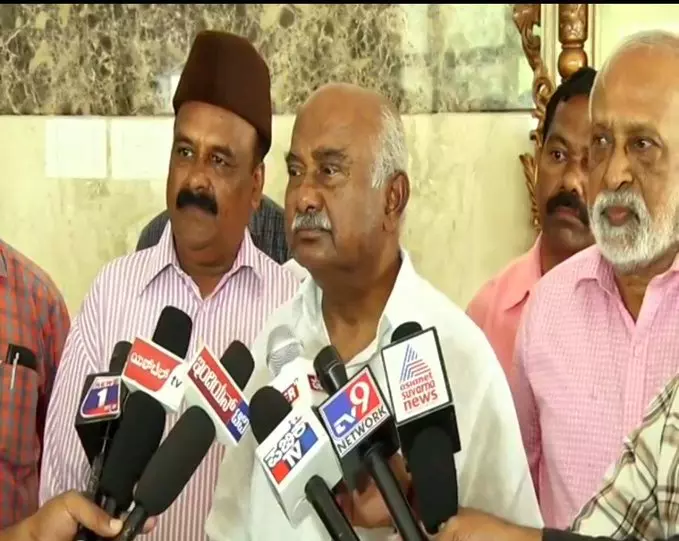 BJP legislatures call curbs on Muslims traders madness, undemocratic