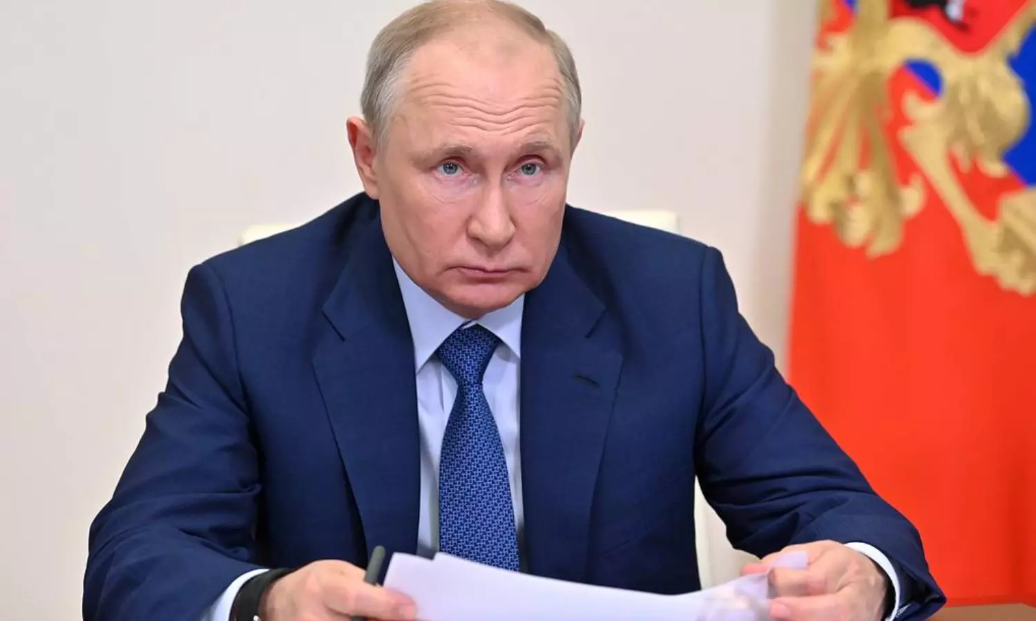Putin "mistrust" generals, angry at his Army for misleading him: US Intelligence