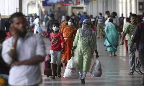 India`s daily Covid-19 cases drop below 1,000-mark for first time since April 2020