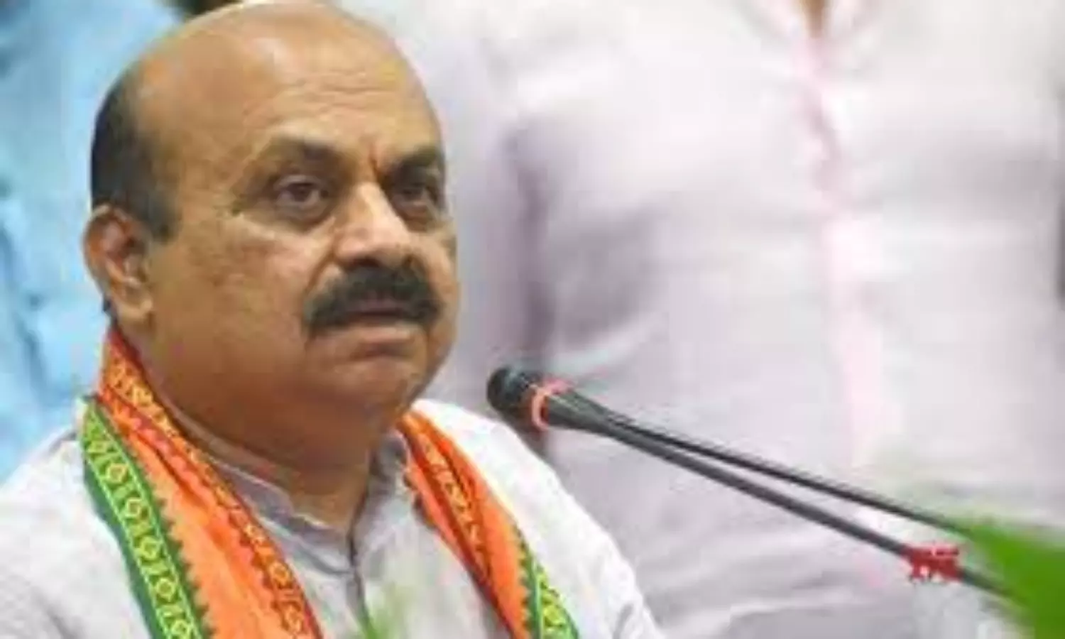 Ktka CM says no forceful removal of loudspeakers from mosques