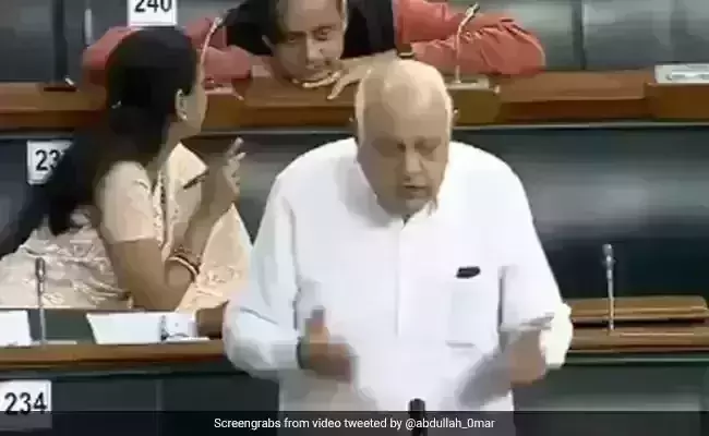 Memes sparked by Shashi Tharoor and NCP MP Supriya Sules Lok Sabha chat