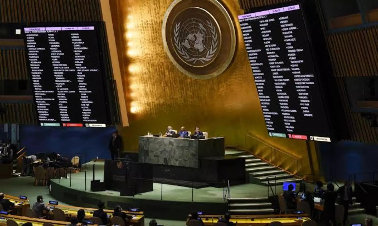 UN Assembly suspends Russia from human rights council