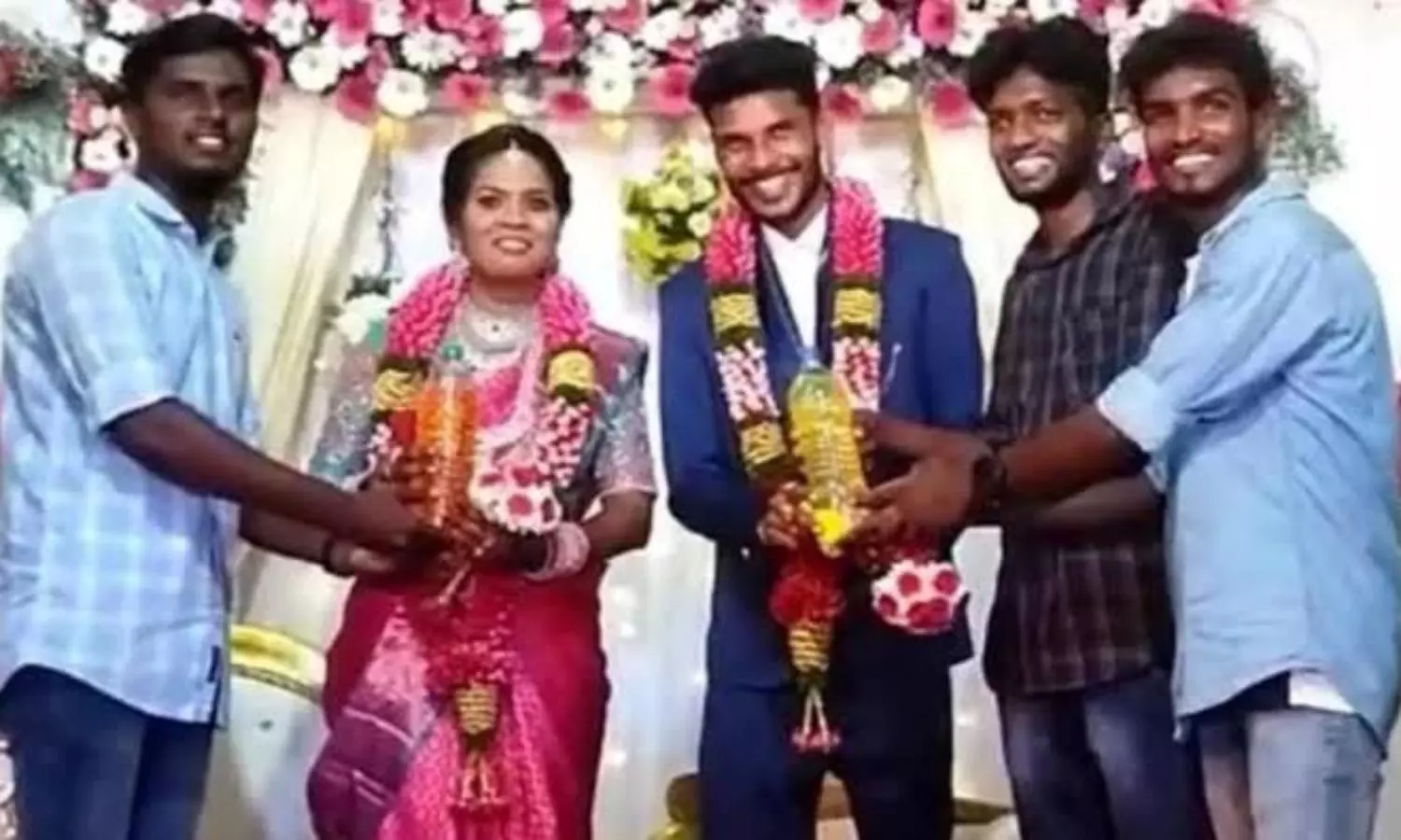 Newly-wed TN couple gets petrol, diesel as wedding present by friends