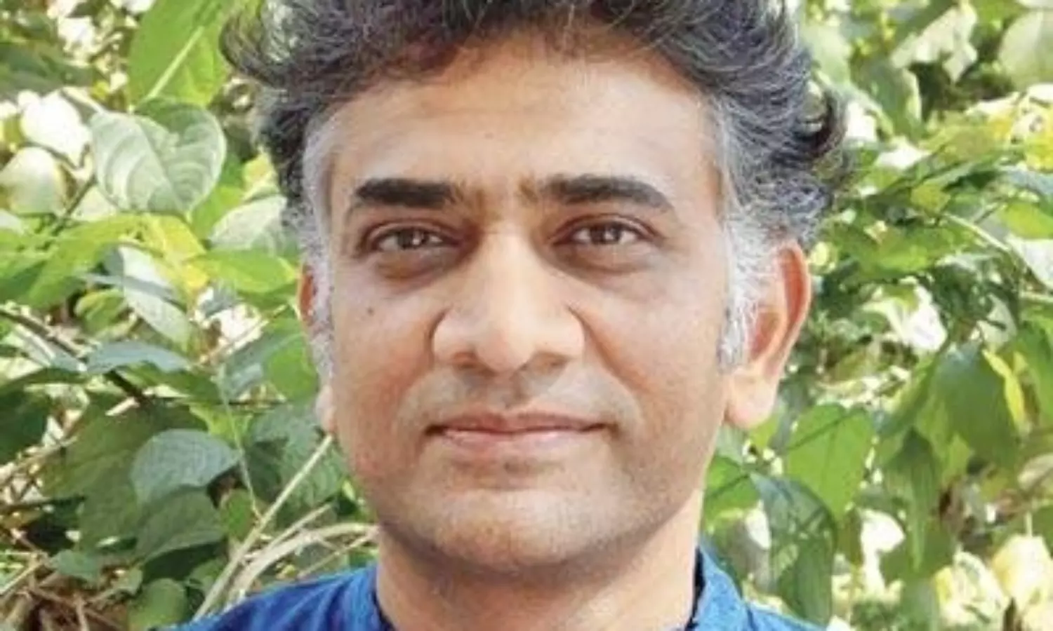Delhi stops Aakaar Patel from leaving India; stays LOC withdrawal