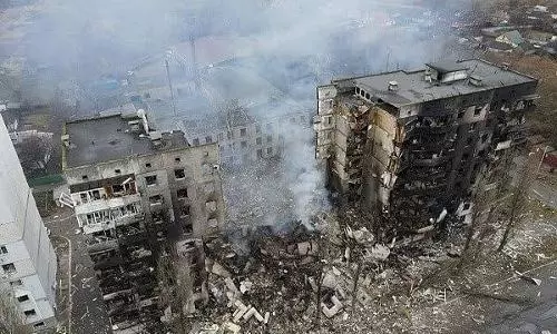 Ukraines port city of Mariupol may fall to Russia as attacks intensify on East