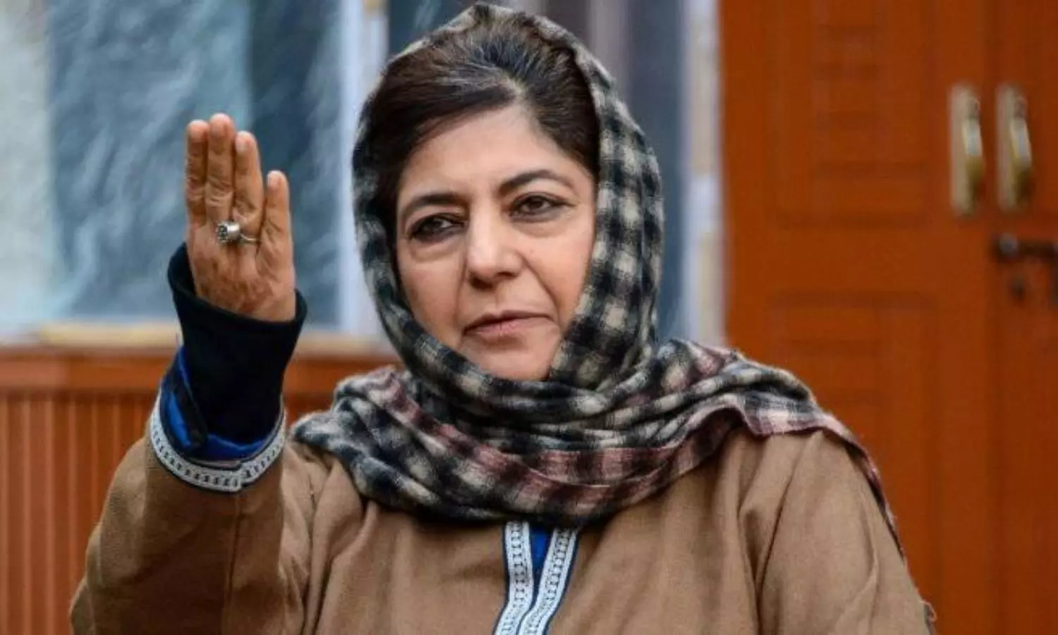 PDP chief Mehbooba Mufti claims she is under house arrest in J&K