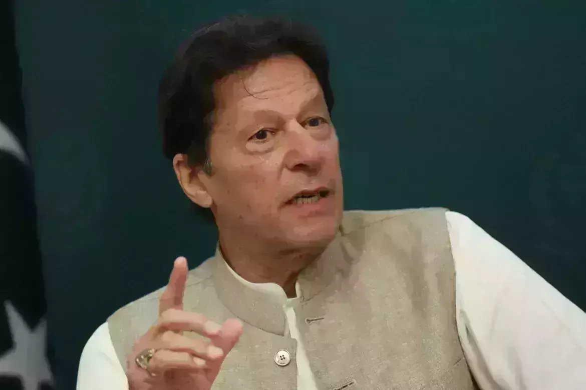 Imran Khan to hold anti-govt long march for early elections in Pak