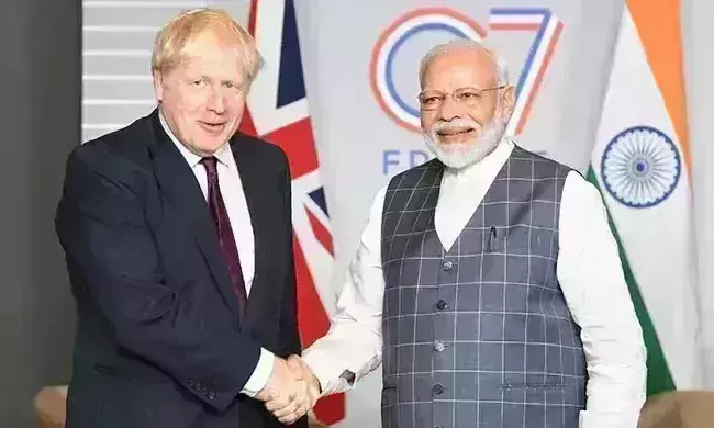 British PM offers India help to build indigenous fighter jets