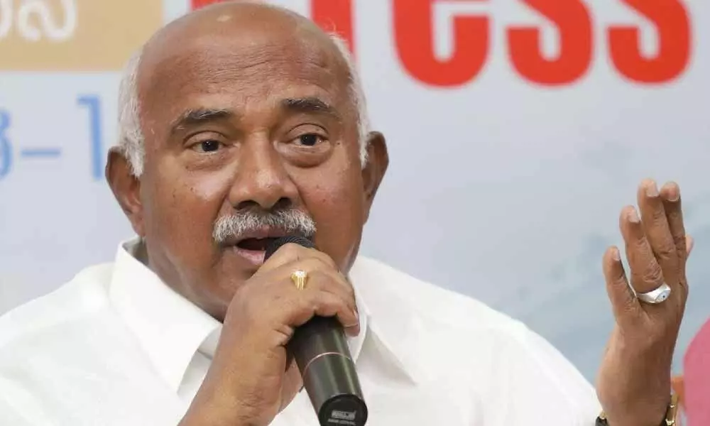 Dare not to dictate Govt, it doesnt belong to RSS, VHP: BJP MLC to Muthalik