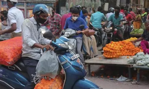 Karnataka, Chhattisgarh bring back mask rule amid Covid-19 fourth wave scare