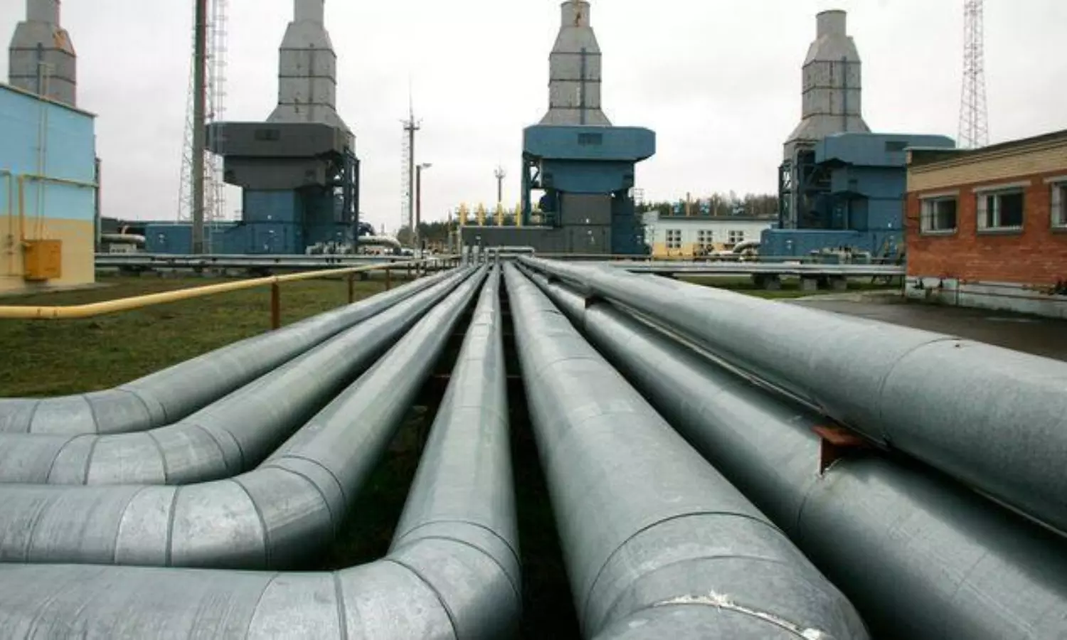 Russia uses gas as weapon; cutting supply to 2 EU nations