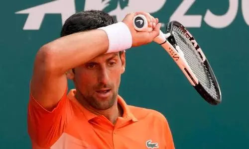 Novak Djokovic can defend Wimbledon title as organisers allow unvaccinated to play