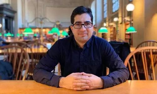 J&K bureaucrat, resigned citing intolerance, rejoins service