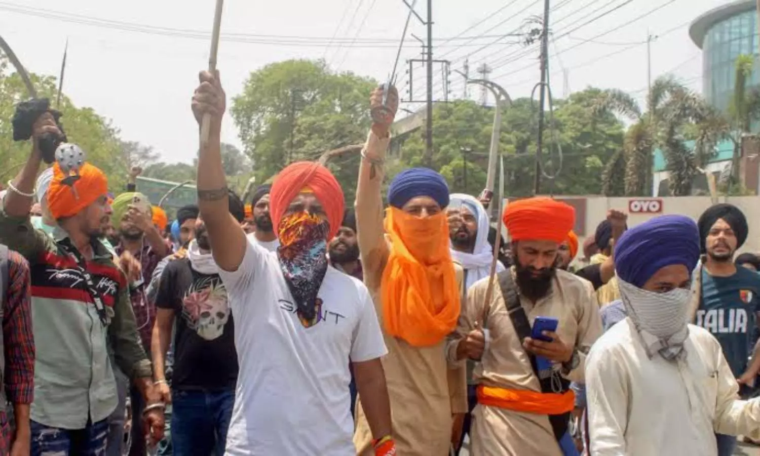 Patiala violence: Top cops transferred, mobile internet services suspended