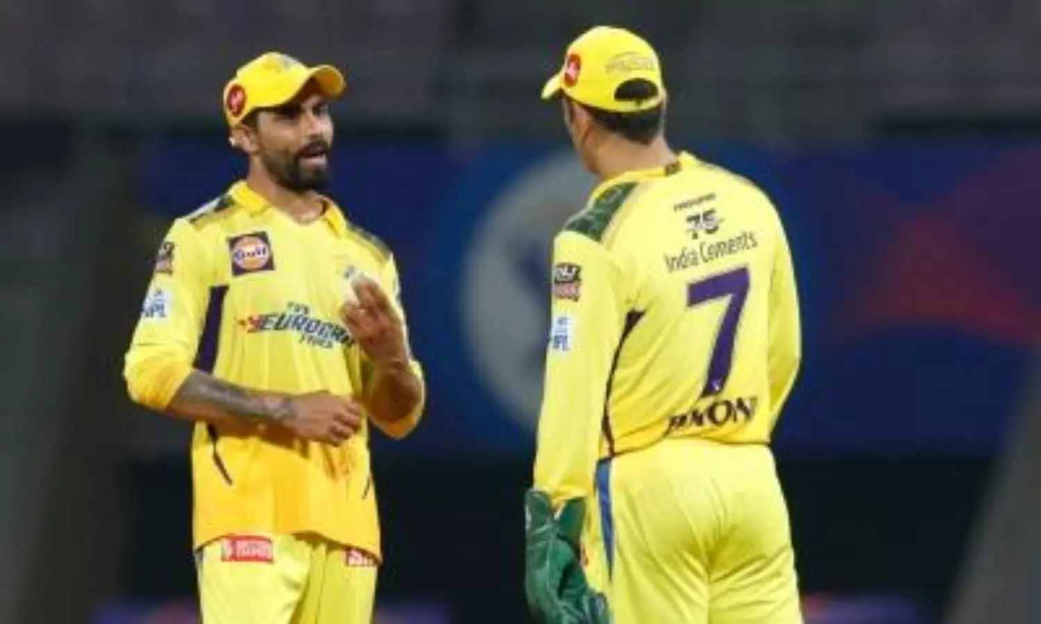 IPL 2022: Chennai skipper Jadega hands captaincy back to MS