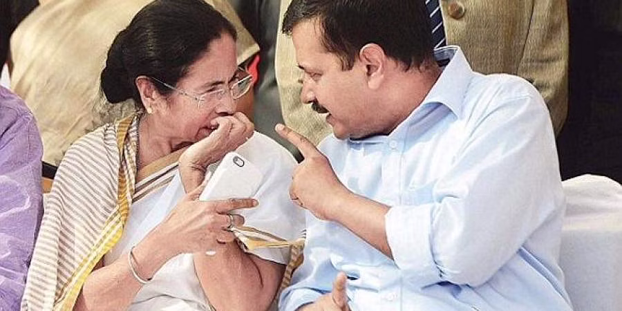 Mamata and Kejriwal huddle as their parties take on each other