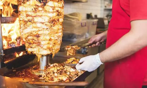 Kerala girl dies, 18 others hospitalised after consuming shawarma at Kasaragod restaurant