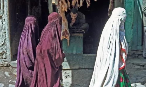 Wear burqa or your father, brother go to jail: Taliban tells women