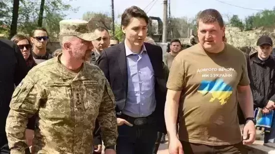 Putin is responsible for war crimes, says Canadian PM in Kyiv Putin is responsible for war crimes, says Canadian PM in Kyiv