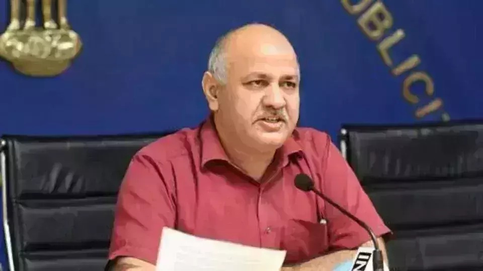 Centre to secretly settle Rohingyas in Delhi: Sisodia