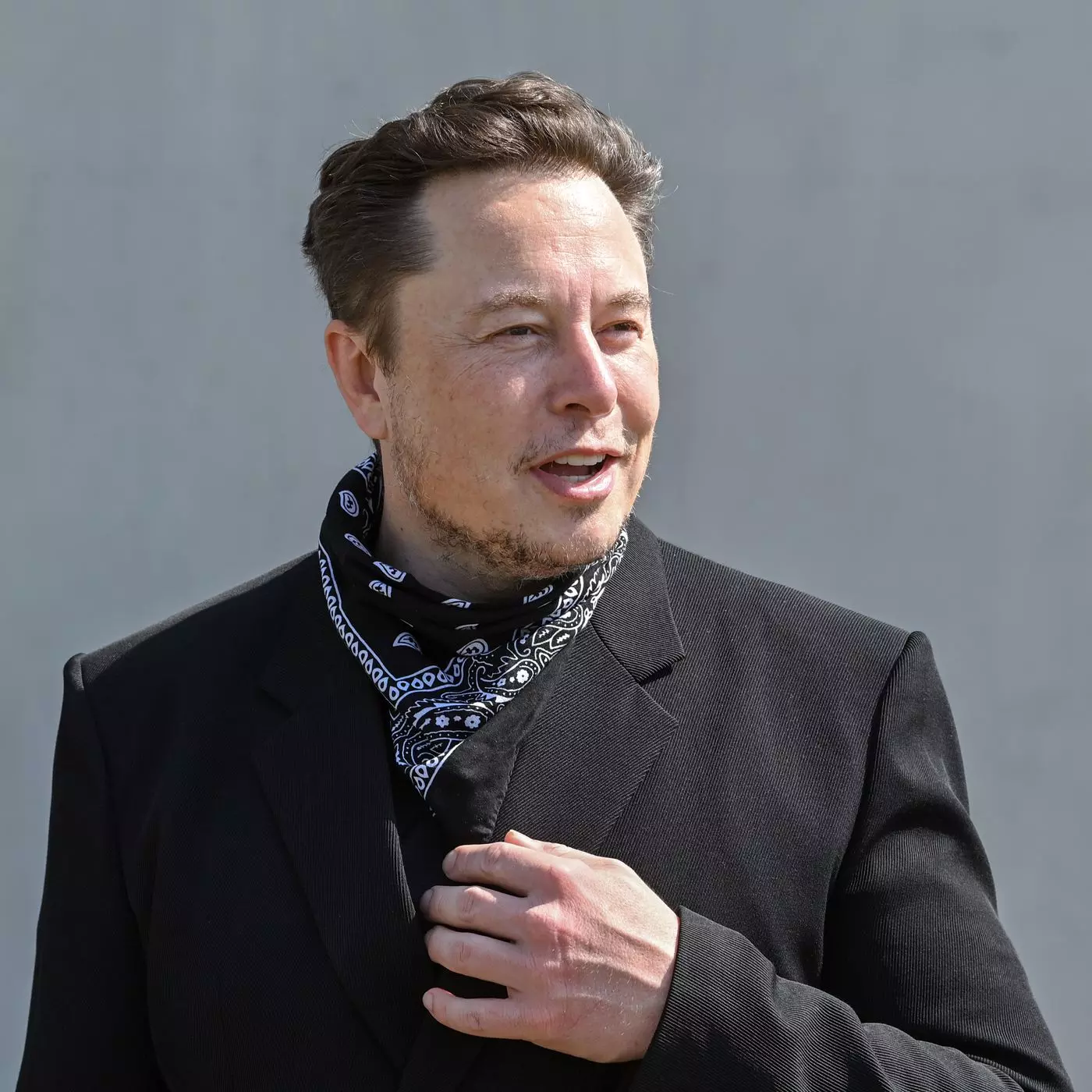 Elon Musk slams American work culture, Says Chinese are better at finishing the job Elon Musk slams American work culture, Says Chinese are better at finishing the job