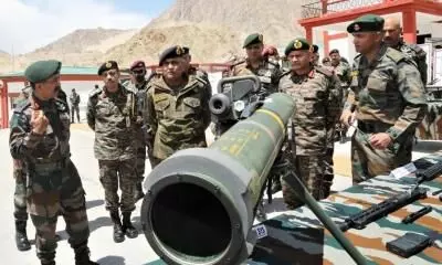 Army Cheif Gen Manoj Pande pays maiden Ladakh visit