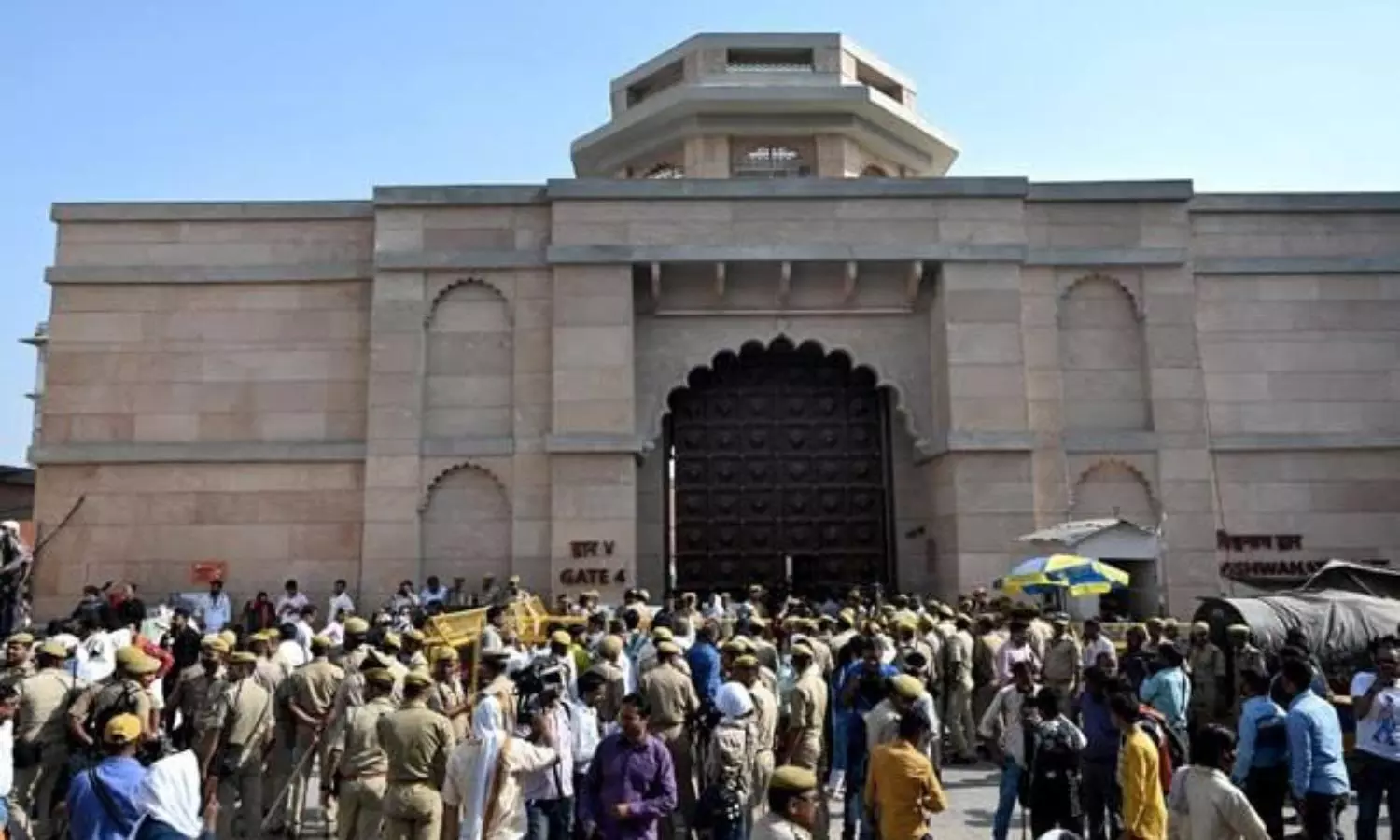 Gyanvapi Masjid survey in UP resumes after court order amid tight vigil