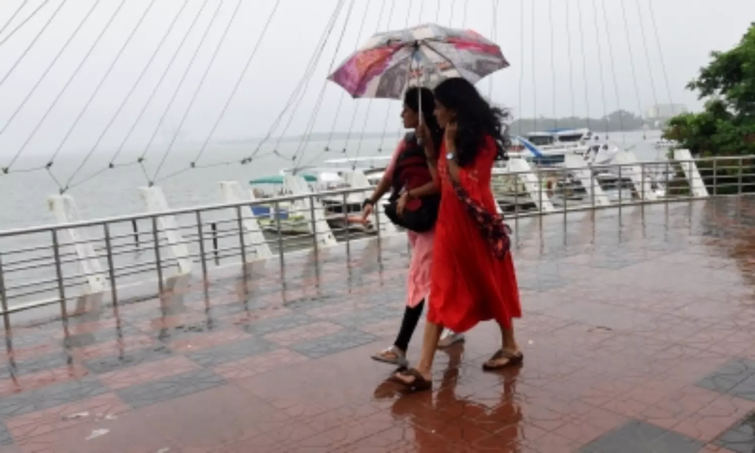 Warnings of heavy rain: Orange alert in 6 Kerala districts