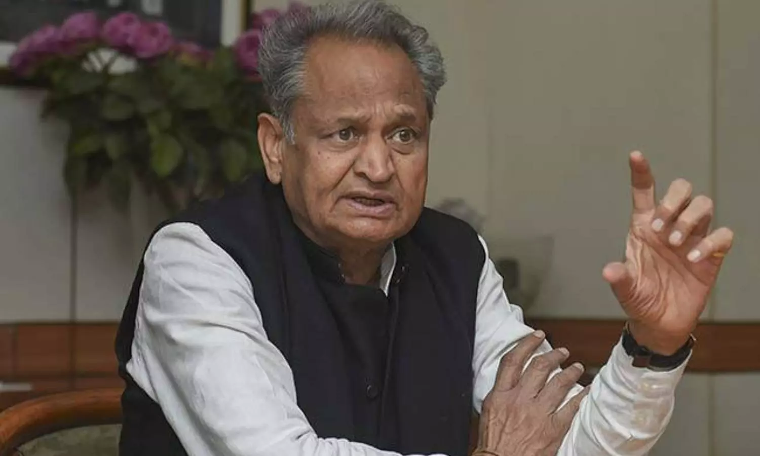 Facing FIR, Rajasthan Congress MLA submits resignation letter to CM Ashok Gehlot