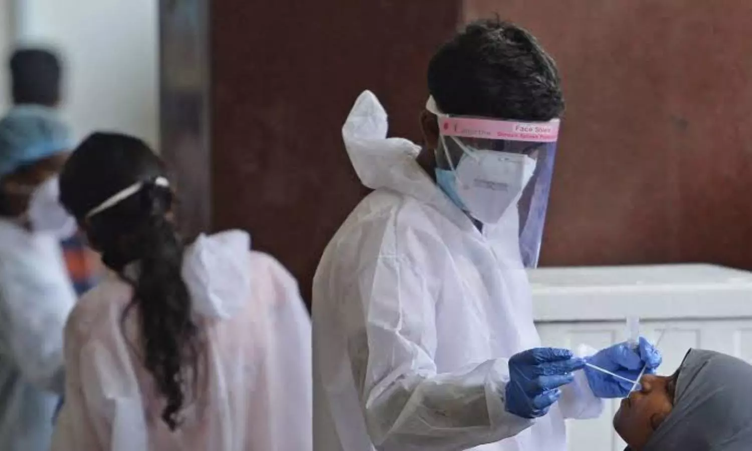 Indias daily Covid tally crosses 2000-mark again with 2364 fresh cases