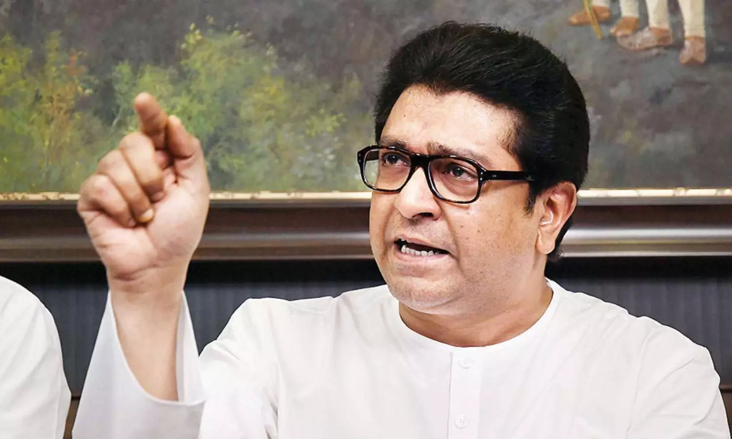 Raj Thackeray warned against communal slogan in rally