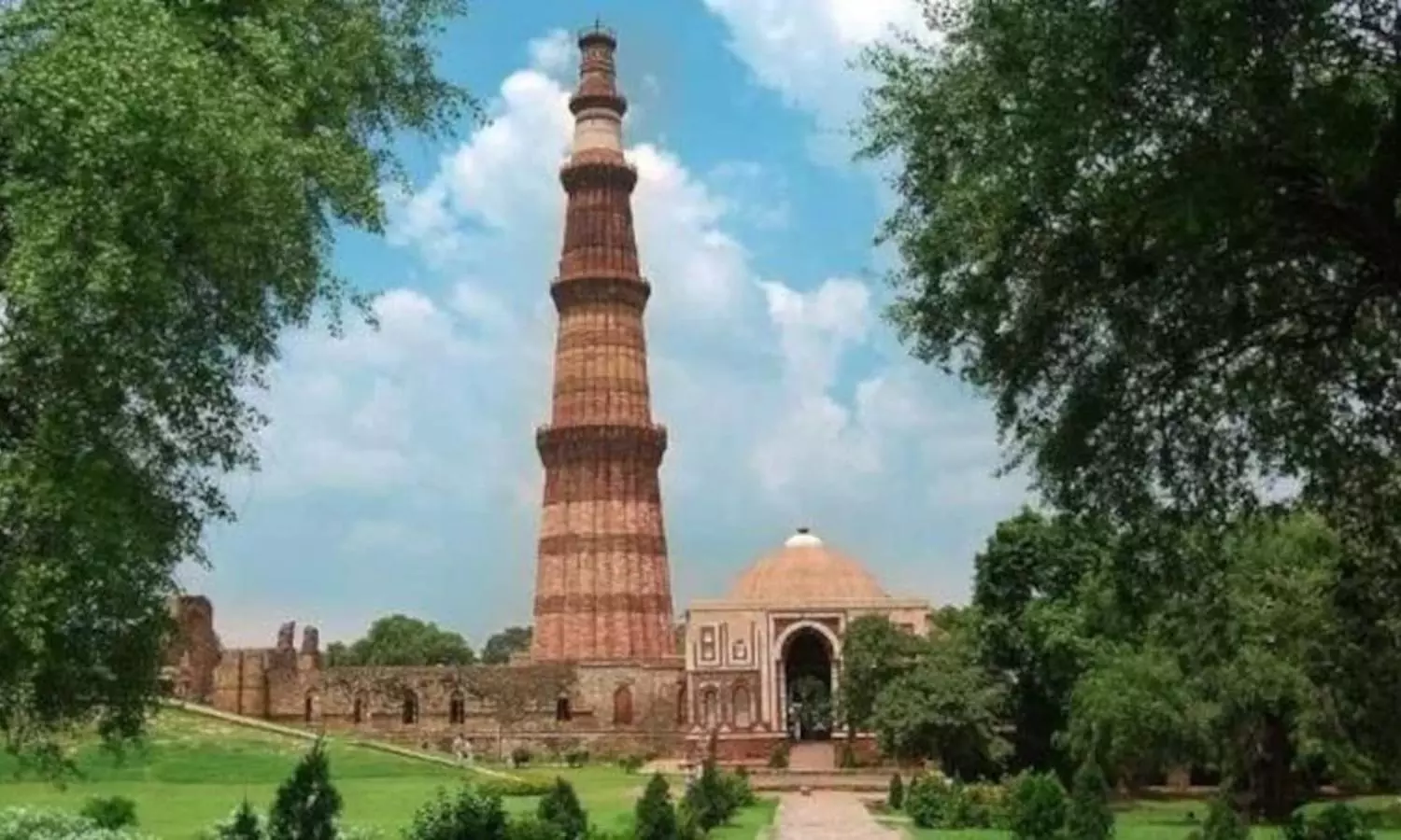 ASI tells court worship cant be revived at Qutub Minar
