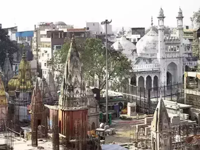 Not appropriate to call any stone structure a Shivling: Kashi Vishwanath priest