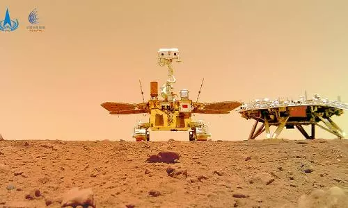 Martian winter and dust storm forces Chinas Zhurong rover into hibernation