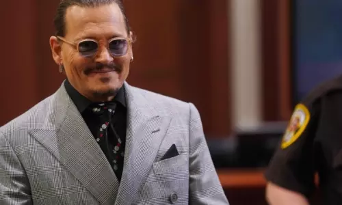 This baby is yours! Woman tells Johnny Depp in courtroom
