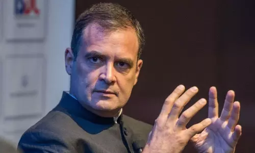 Rahul Gandhi stumped in Cambridge, video goes viral
