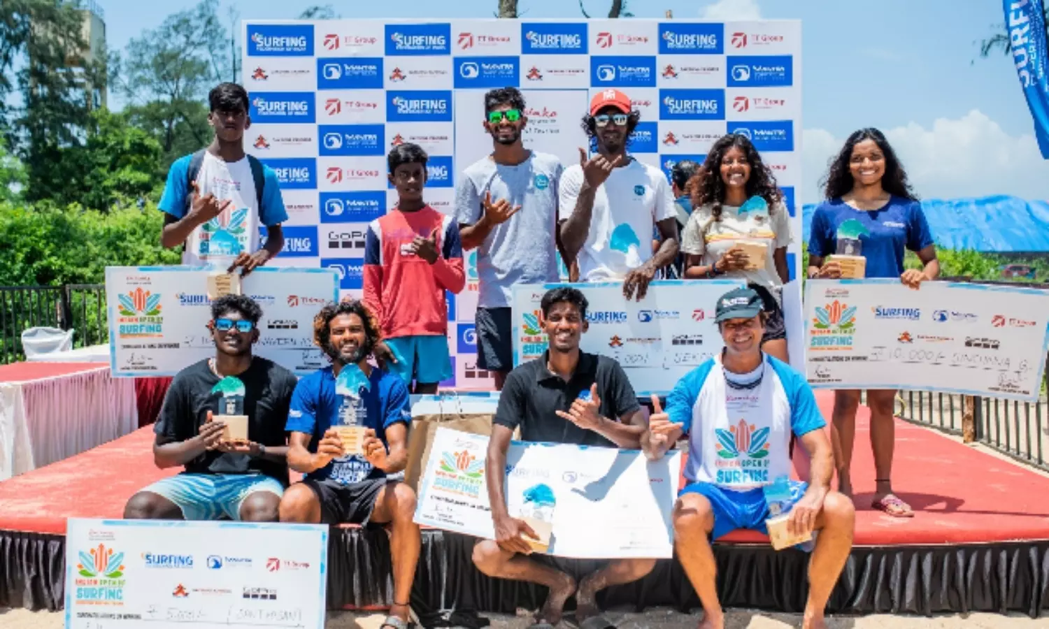 Indian Open Surfing: Ramesh Budhial, Sugar Banarse win