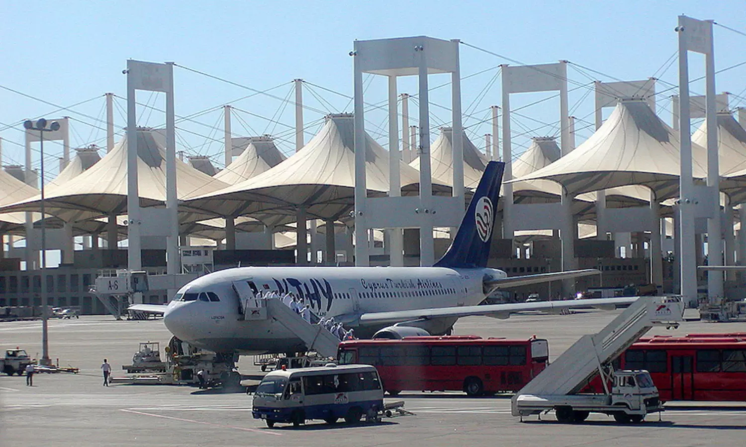 No entry for Saudi visit visa holders in Jeddah,  Madinah, Taif and Yanbu airports during hajj month