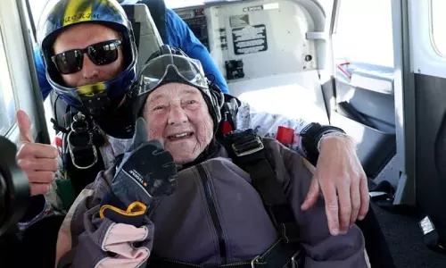 The oldest tandem parachute jumper is a 103-year-old woman