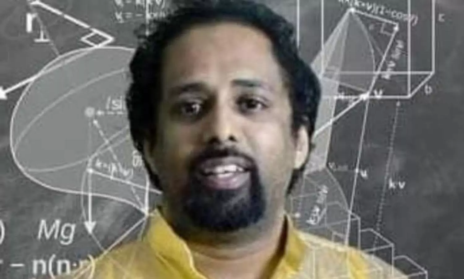 Complaint filed against Karnataka textbook review committee chairman
