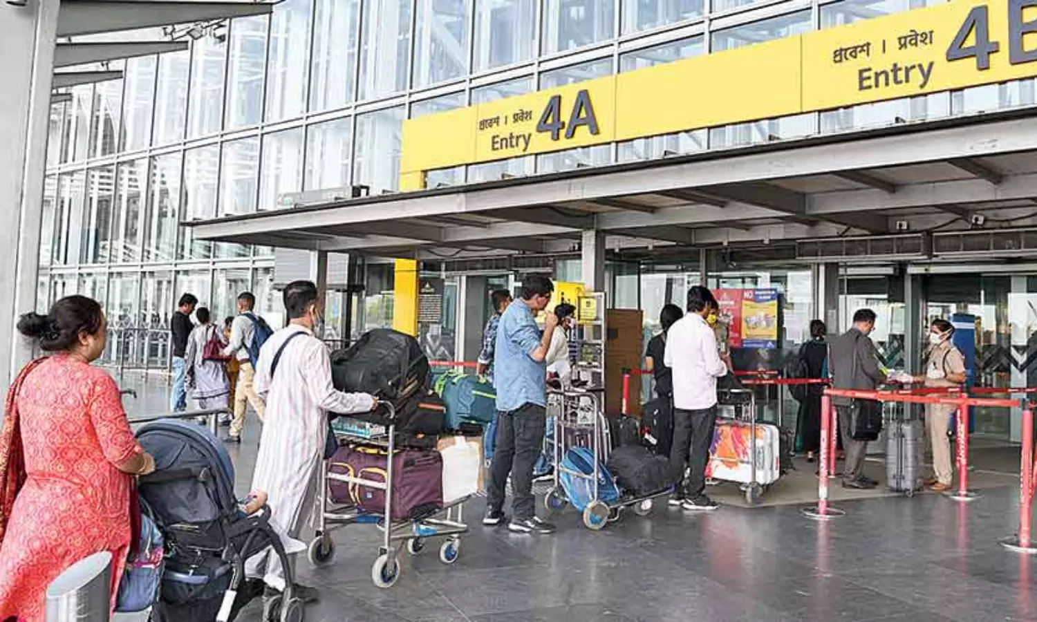 Put passengers without masks on the no-fly list, says Delhi HC