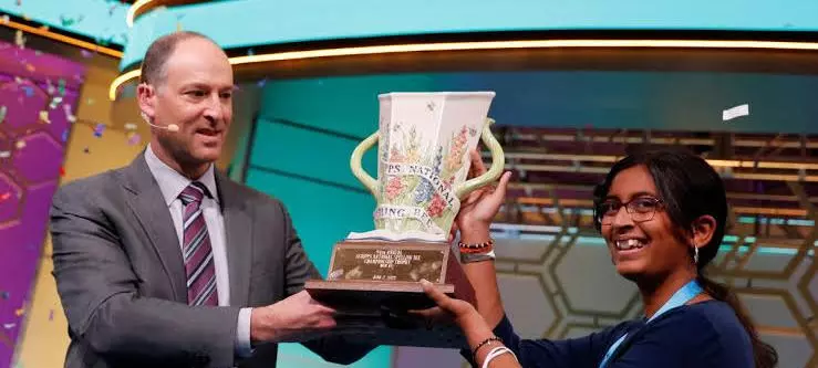 Indian-American girl wins 2022 National Spelling Bee after tiebreaker Indian-American girl wins 2022 National Spelling Bee after tiebreaker