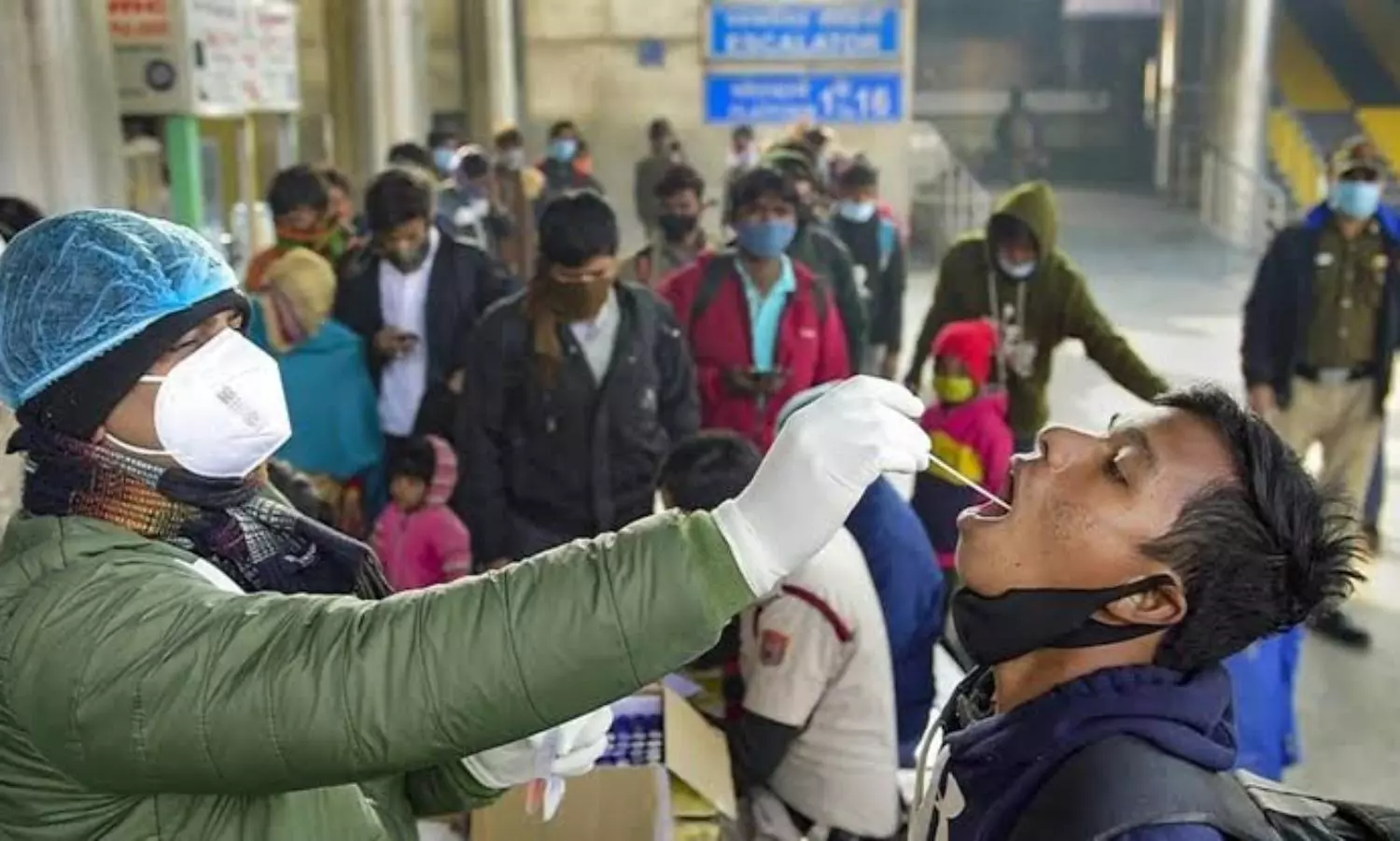 Centre writes to 5 states to monitor situation amid rise in Covid cases again