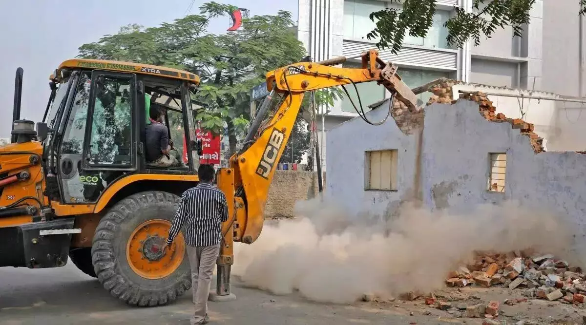 Anti-encroachment drive on land worth Rs 65 crore in Greater Noida