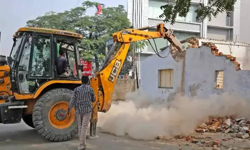 Anti-encroachment drive on land worth Rs 65 crore in Greater Noida