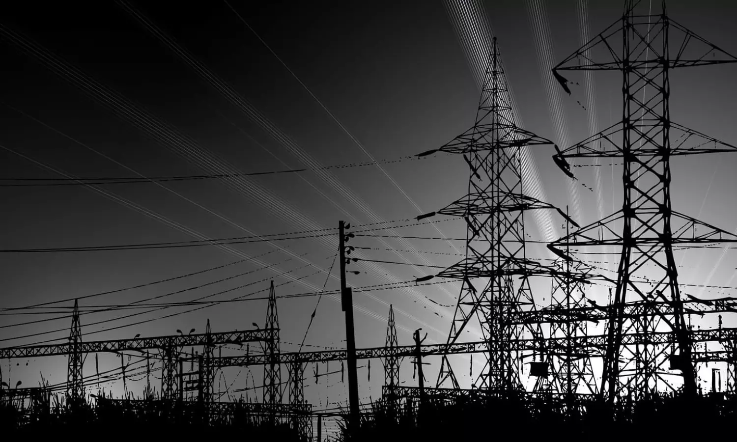 Islamabad bans wedding ceremonies after 10 pm to save energy
