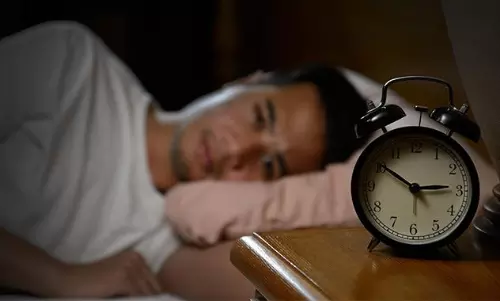 Aged around 50 might develop chronic diseases if slept 5 hrs or less