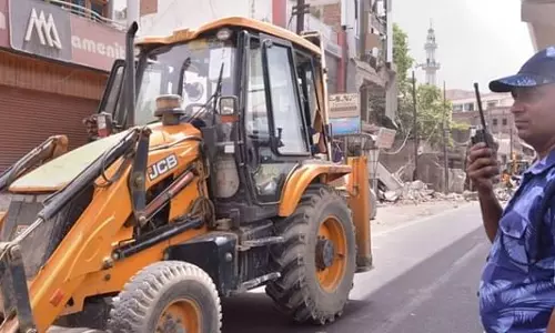 Yogi threatens miscreants who protested remarks on Prophet with bulldozers