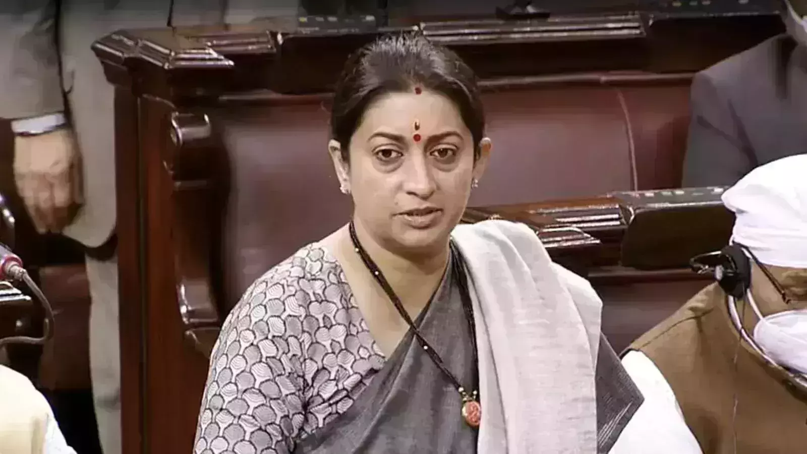 Congress out on the street to protect 2000 crore of Gandhis: Smriti Irani